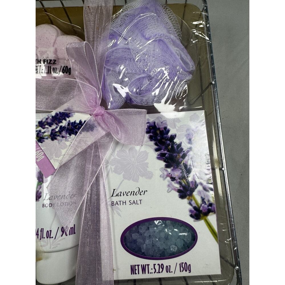 Lavender Spa Gift Basket Set Bath Salts Lotion Scrub Shower Gel Loofah NIP - Picture 4 of 5